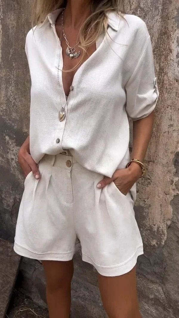 Lea Bergen™ | Knappeskjorte og shorts