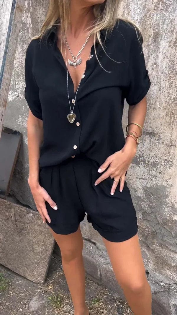 Lea Bergen™ | Knappeskjorte og shorts