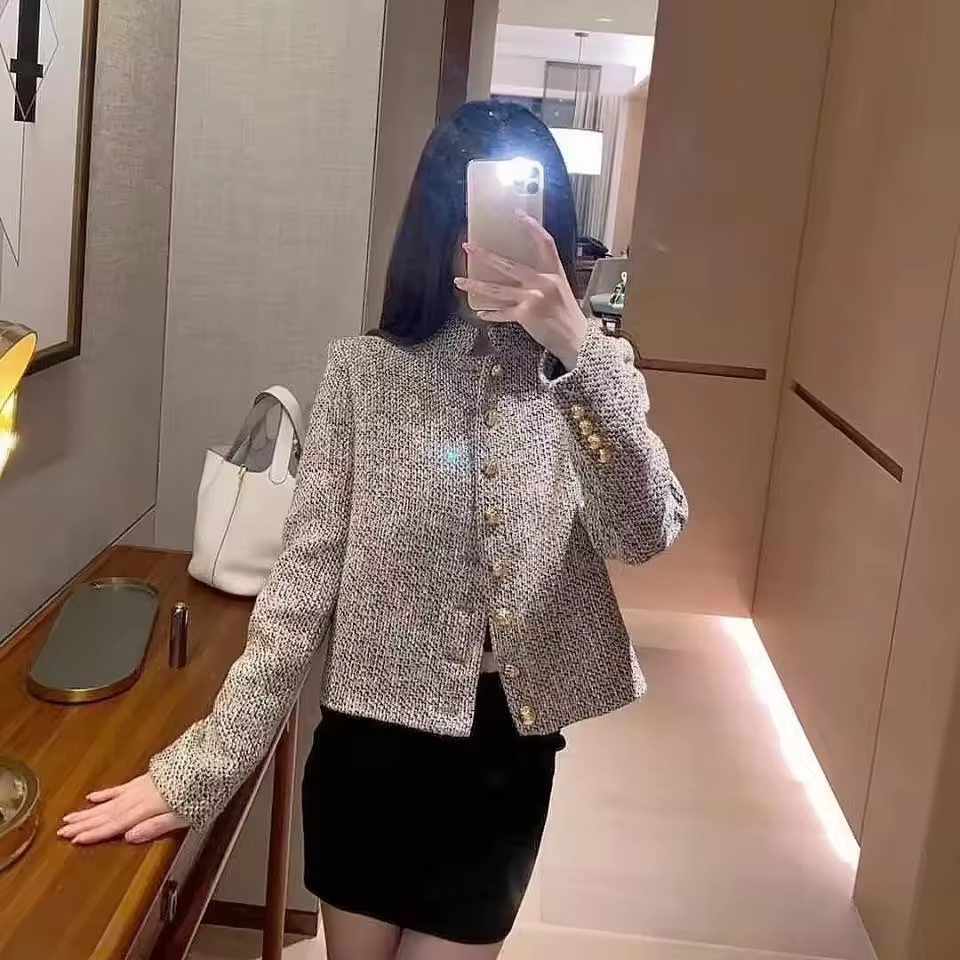 ELSA | TEXTURERT KORT BLAZER